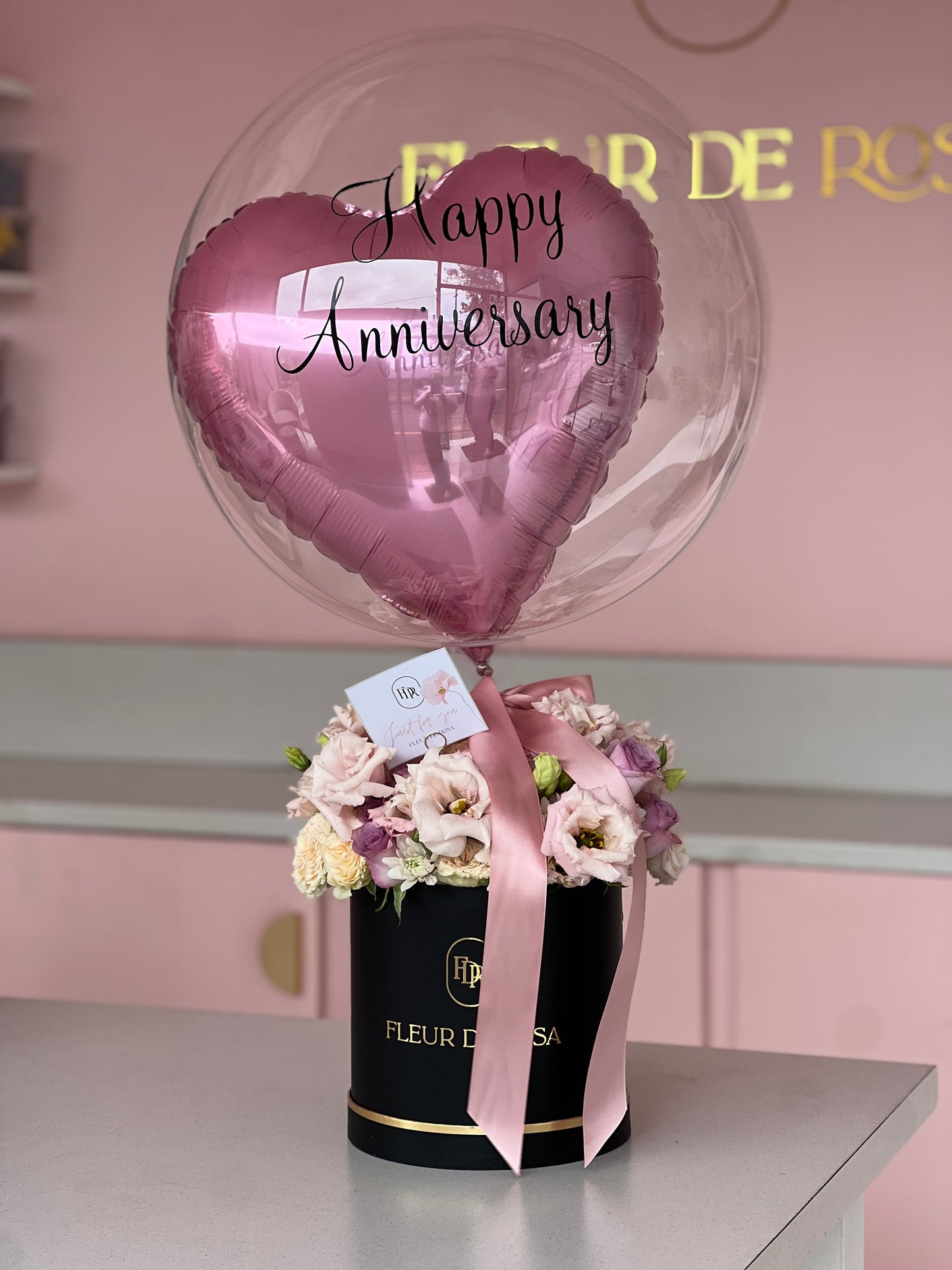 Balloon Bloom Box (Heart Foil Balloon)