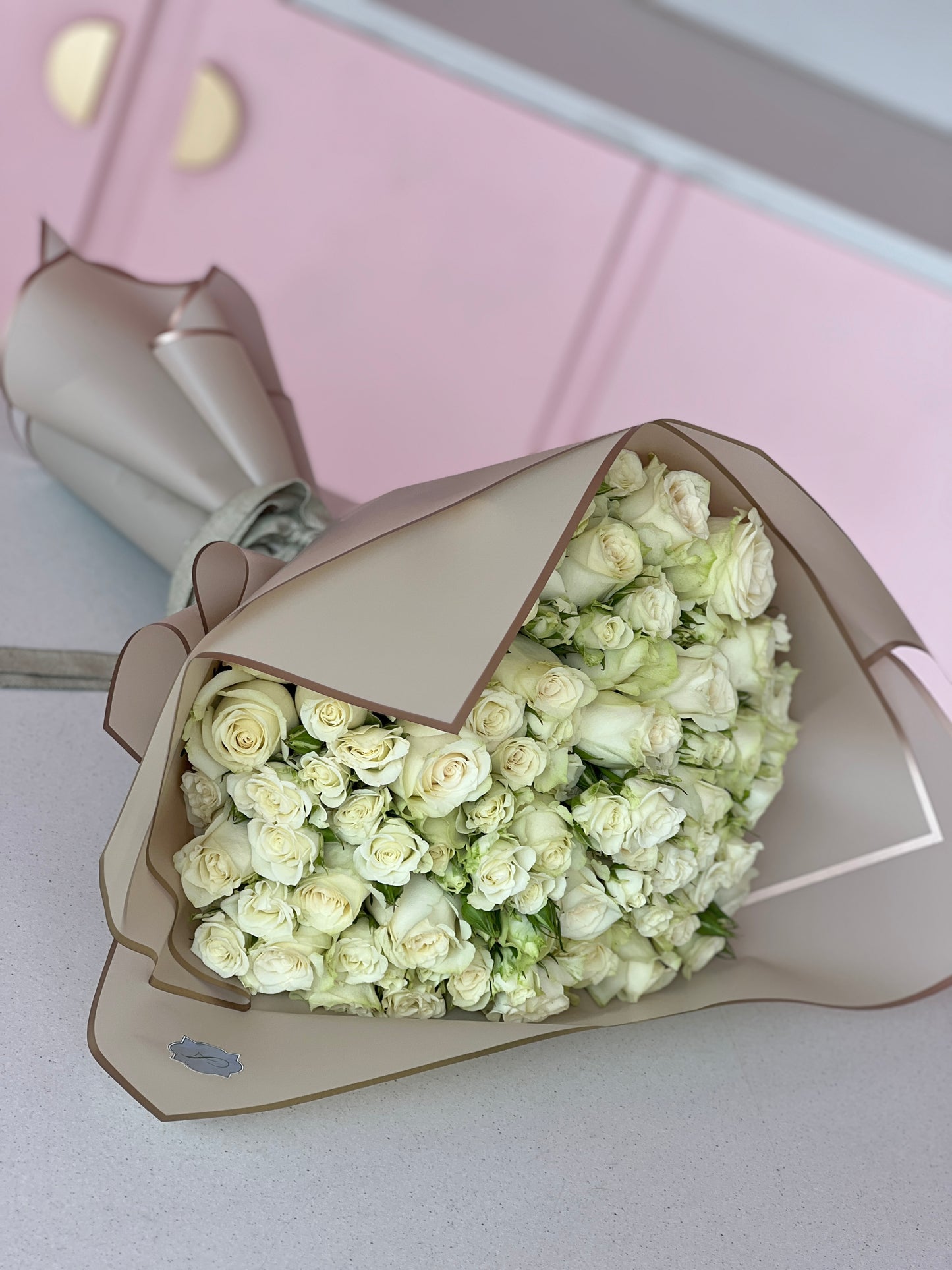 Medium Luxe Rose Bouquet