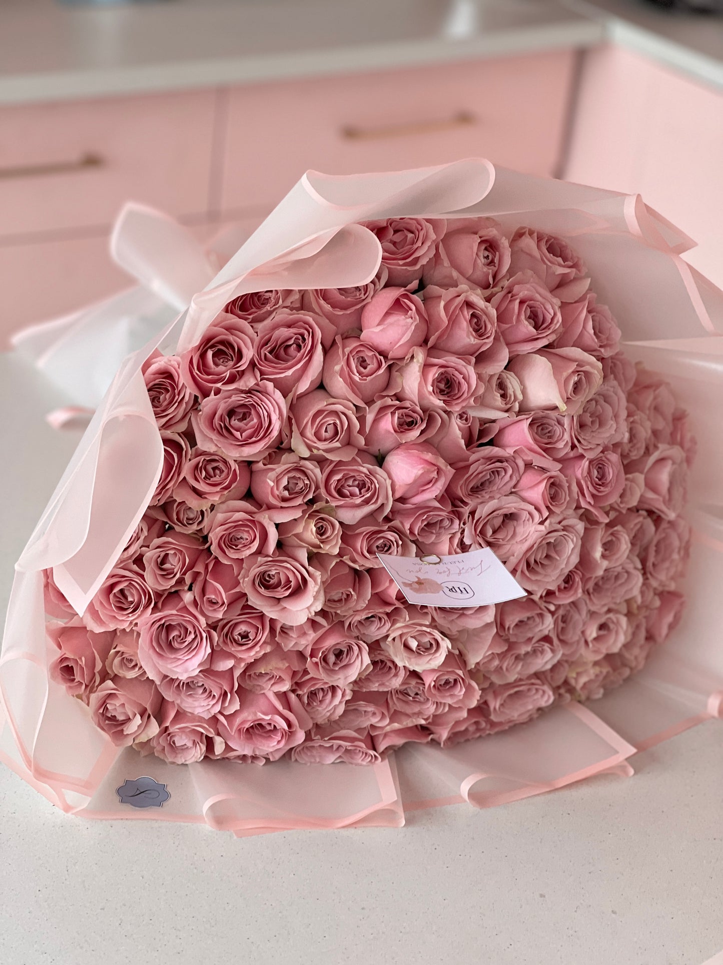100 Blush pink roses bouquet