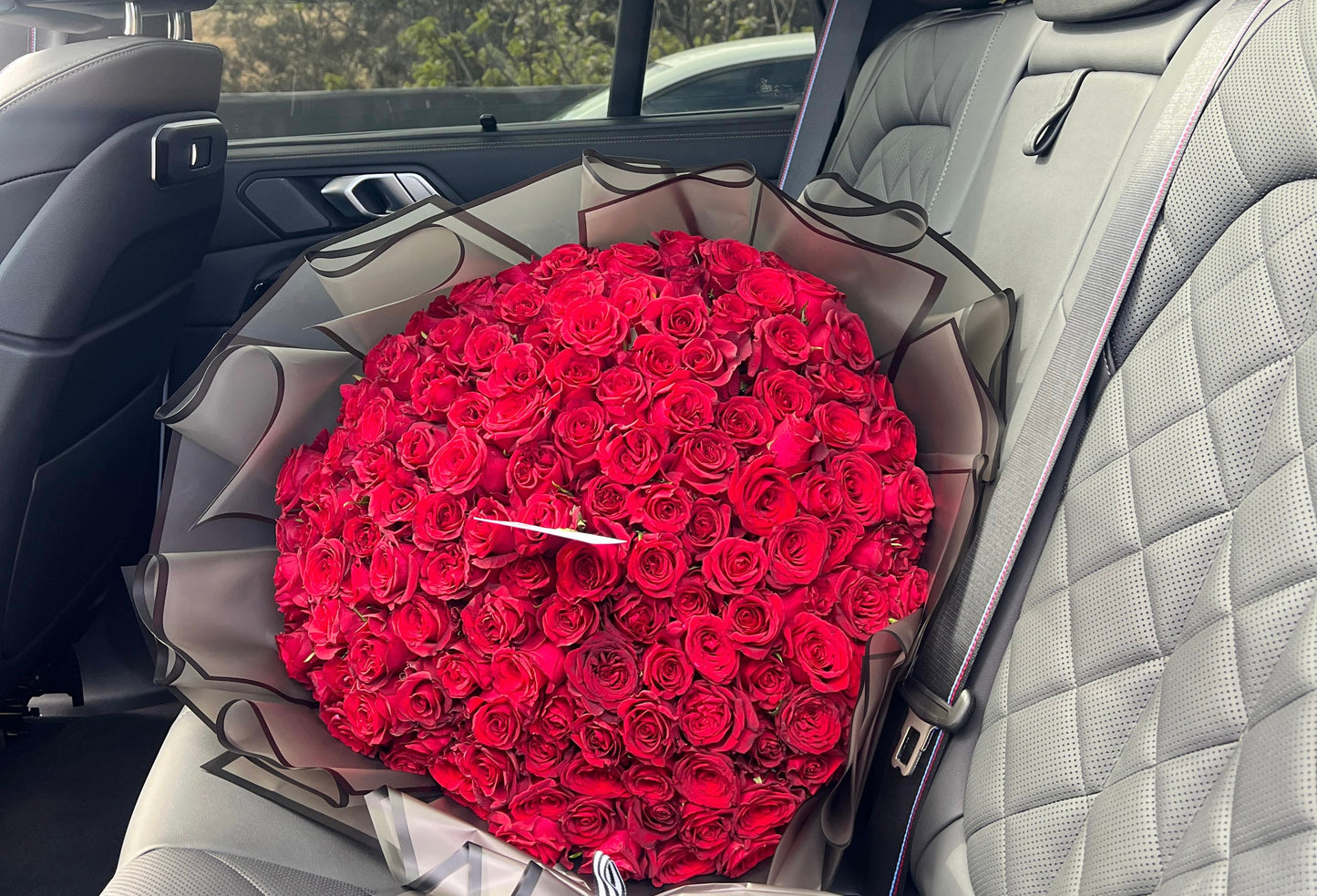 LUXE Imported Roses